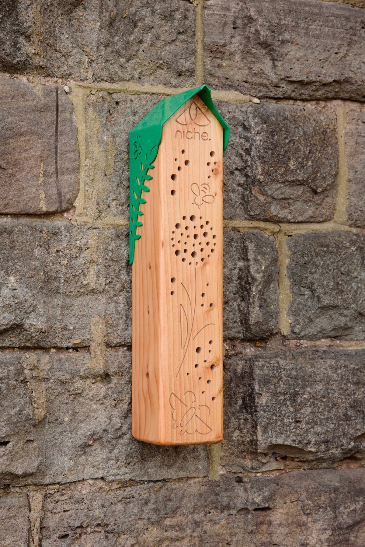 Bee Hotel