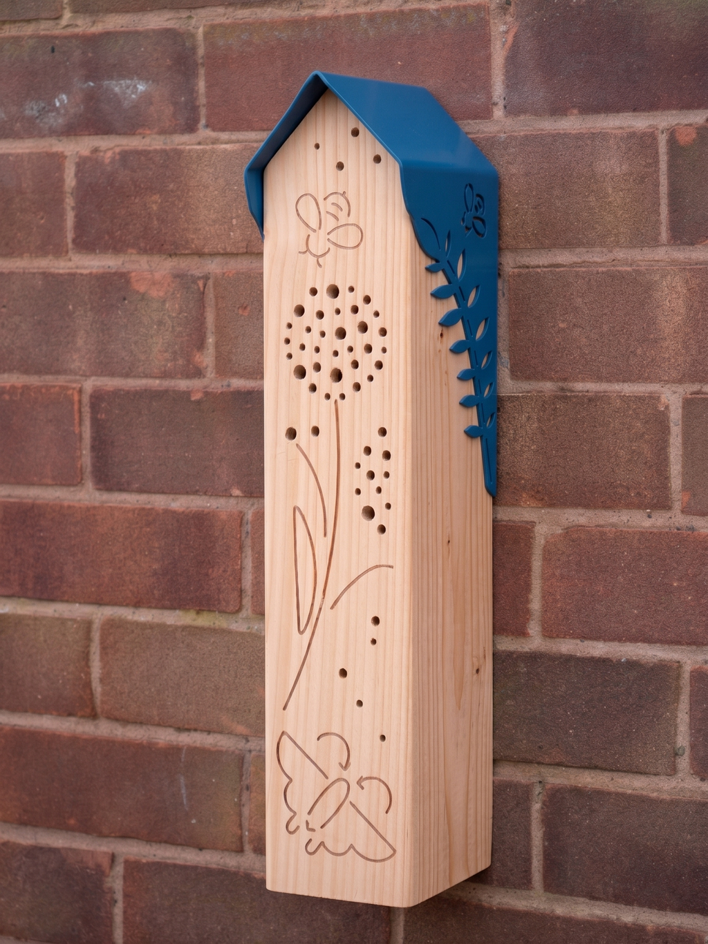 Bee Hotel